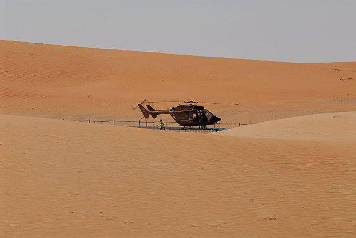 31.10.2007 Helikopter v sipinah<br><i>foto Darij N.</i>