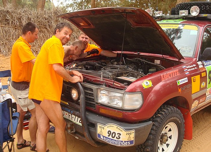 25.05.2008 Toyota servis foto Sebastjan